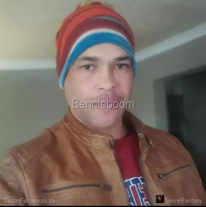 Swinger member near Somerset West