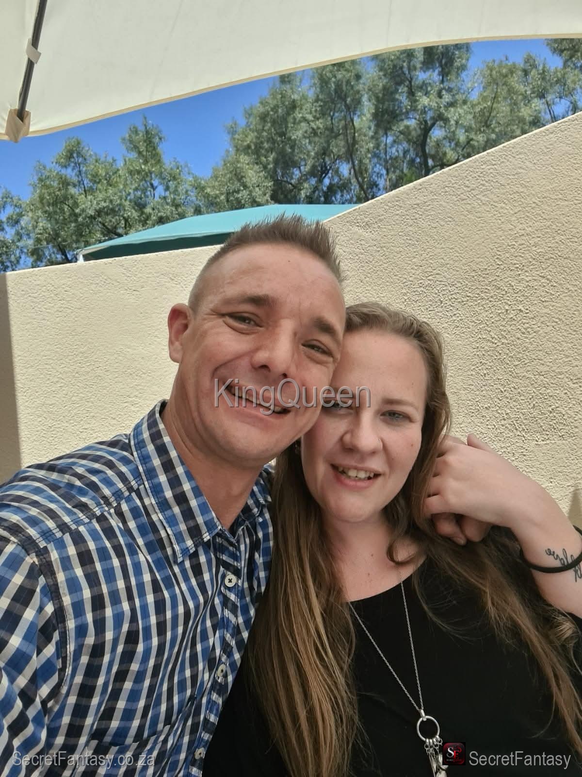 Swinger member near Roodepoort