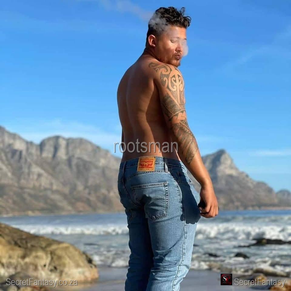 Swinger member near Paarl